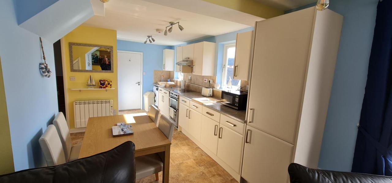 Parterre Holiday Apartments Sandown Exteriör bild
